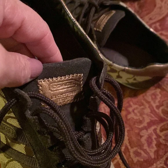 COACH - Picture 10 of 10